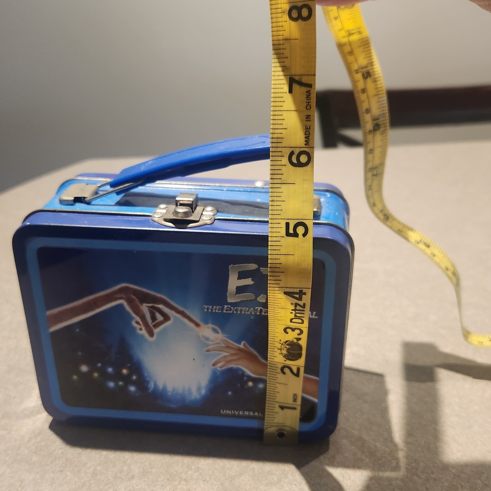 E.T. The Extra-Terrestrial Small Tin Box - Picture 6 of 6